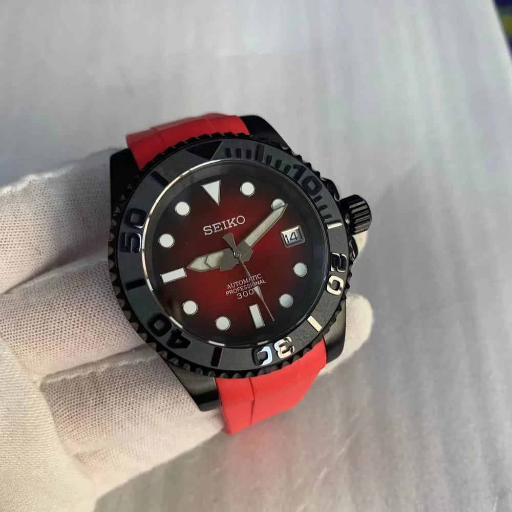 Custom Watch Seimariner Black Red