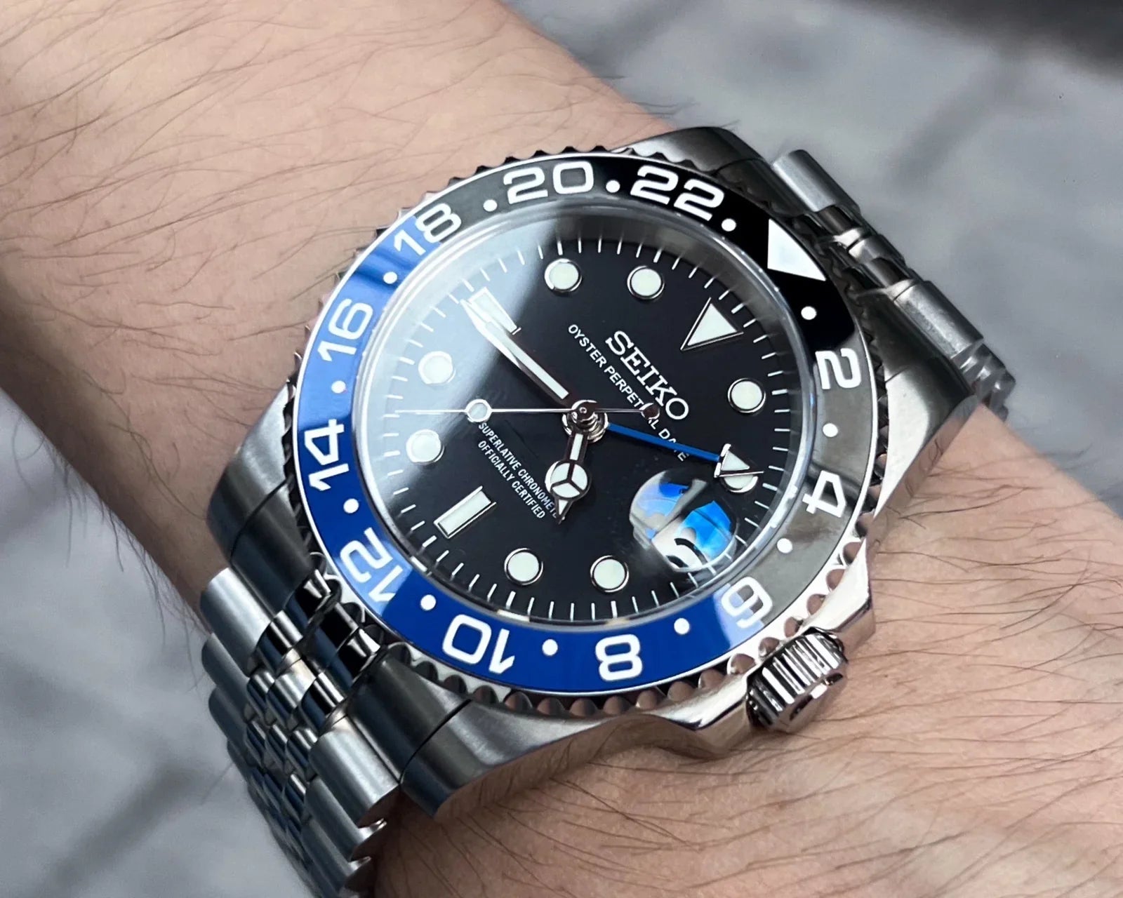 Cheap Luxury Watches: Affordable Style Without the Hefty Price Tag