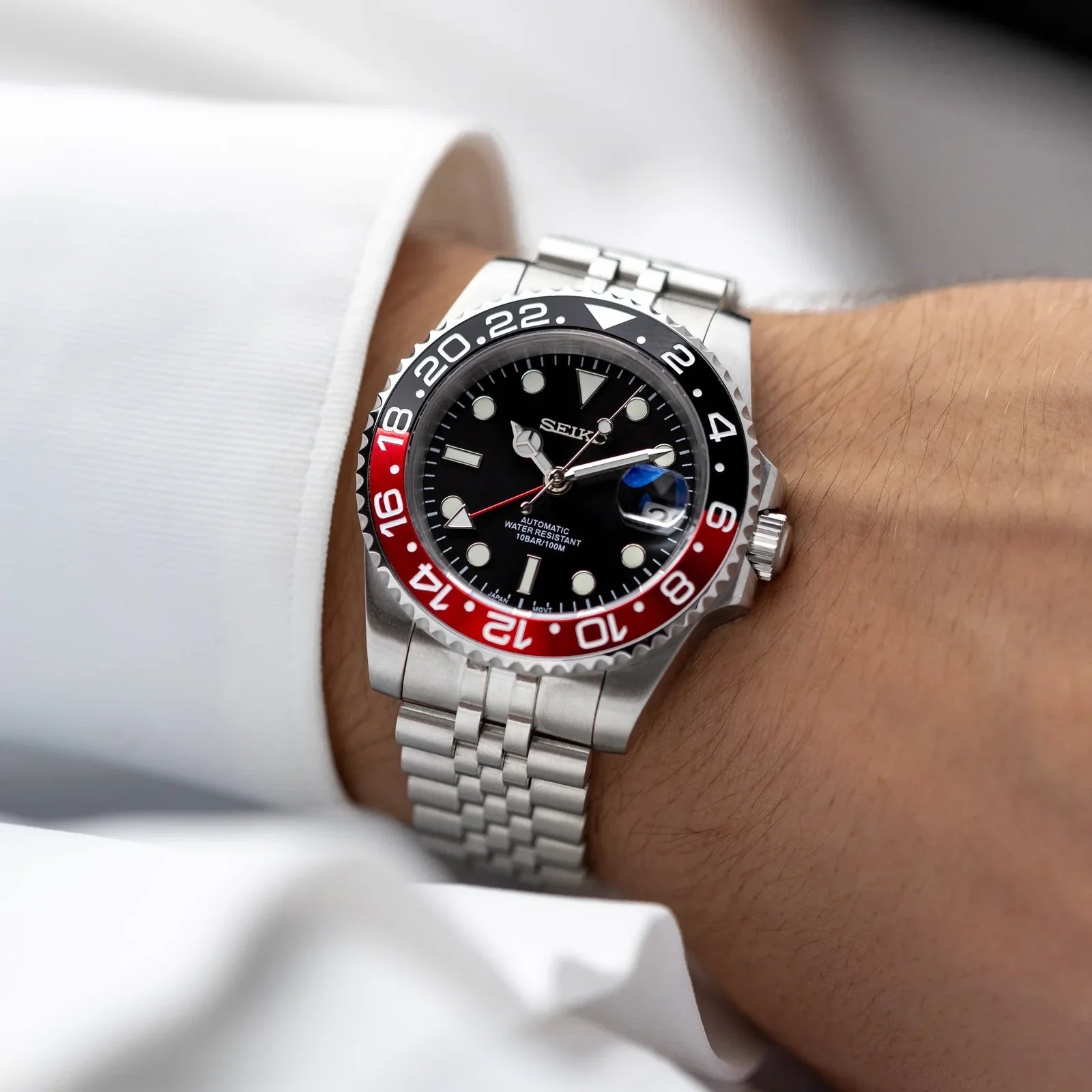 Best Affordable Luxury Watches in 2025: Look Classy Without Breaking the Bank